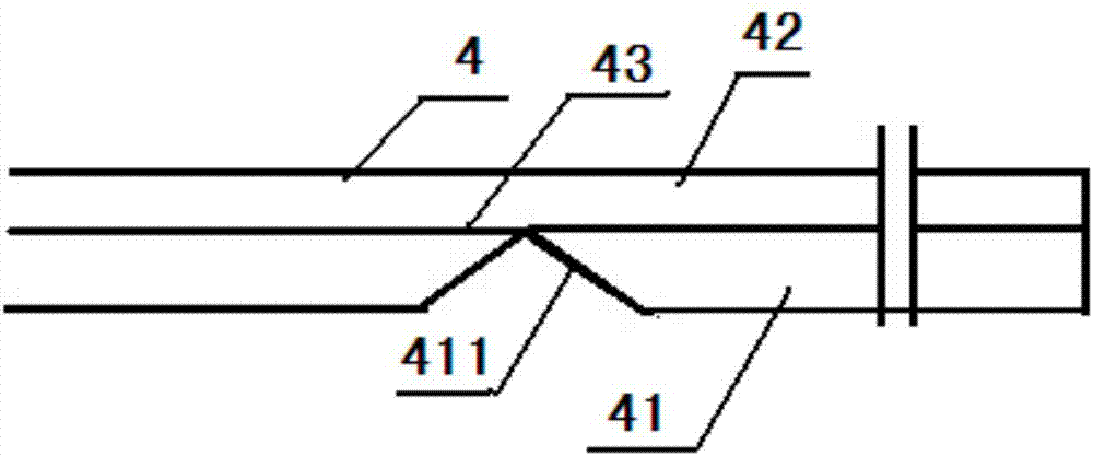 Delivery device of embolic protection device in blood vessel