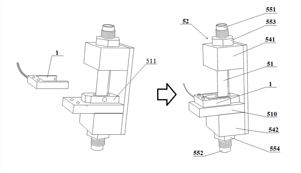 Material conveying state detecting device and material conveying state detecting method