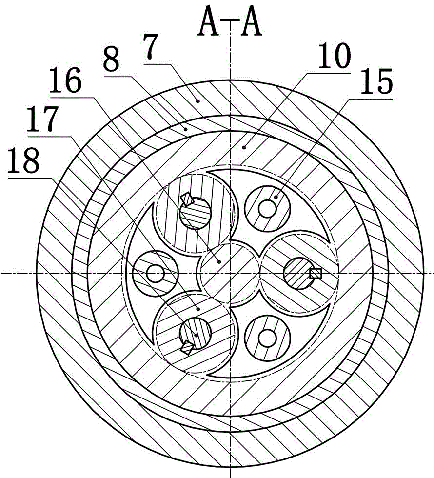 Anti-eccentric tube cleaner