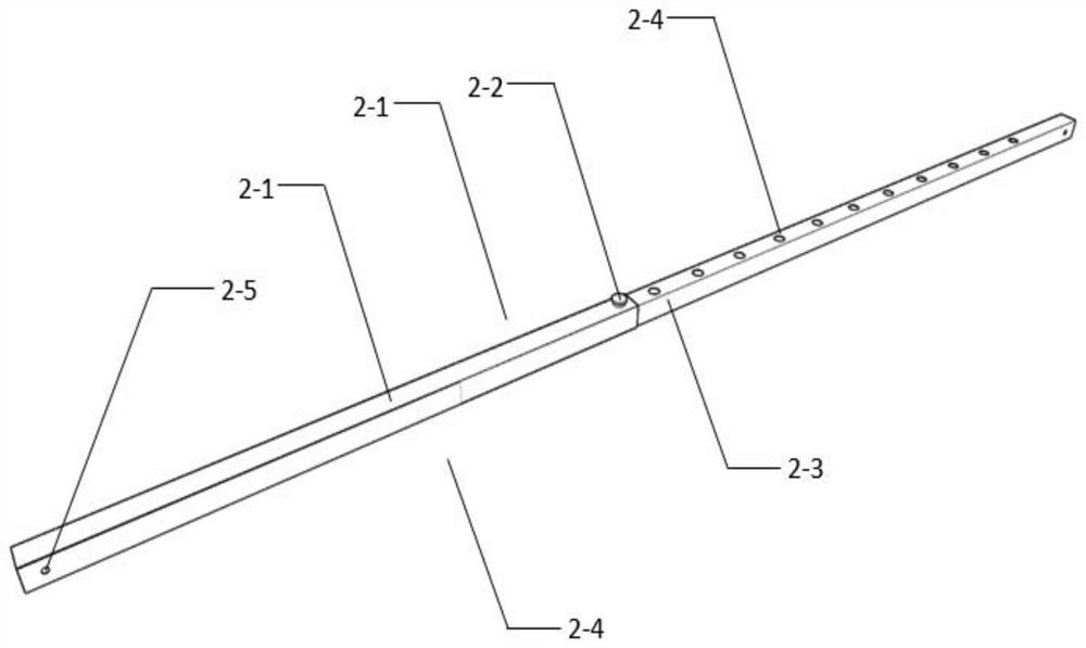 Telescopic edge protective railing suitable for different spans