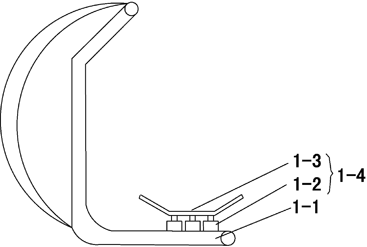 Tea-leaf picker suitable for being carried for long time and working method thereof