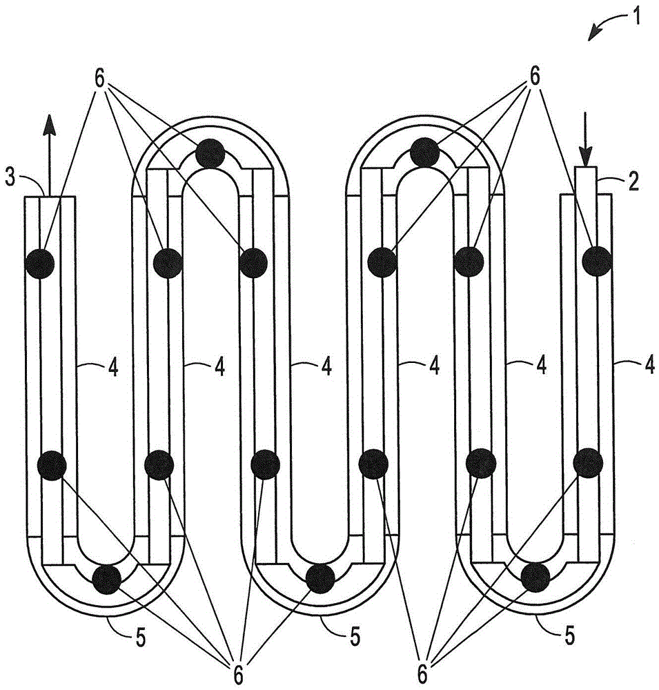 Tubular reactor with improved design and method of using the same