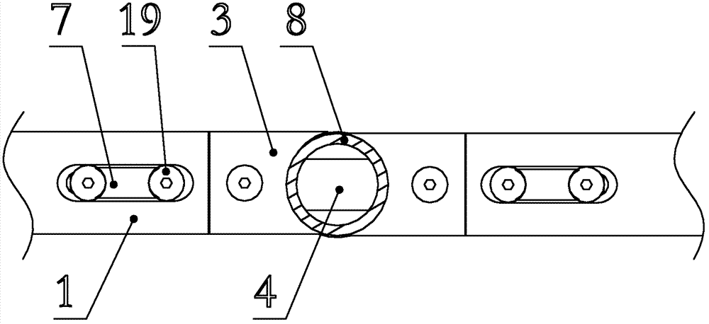 Invisible connecting structure for crossed handrail of rail vehicle