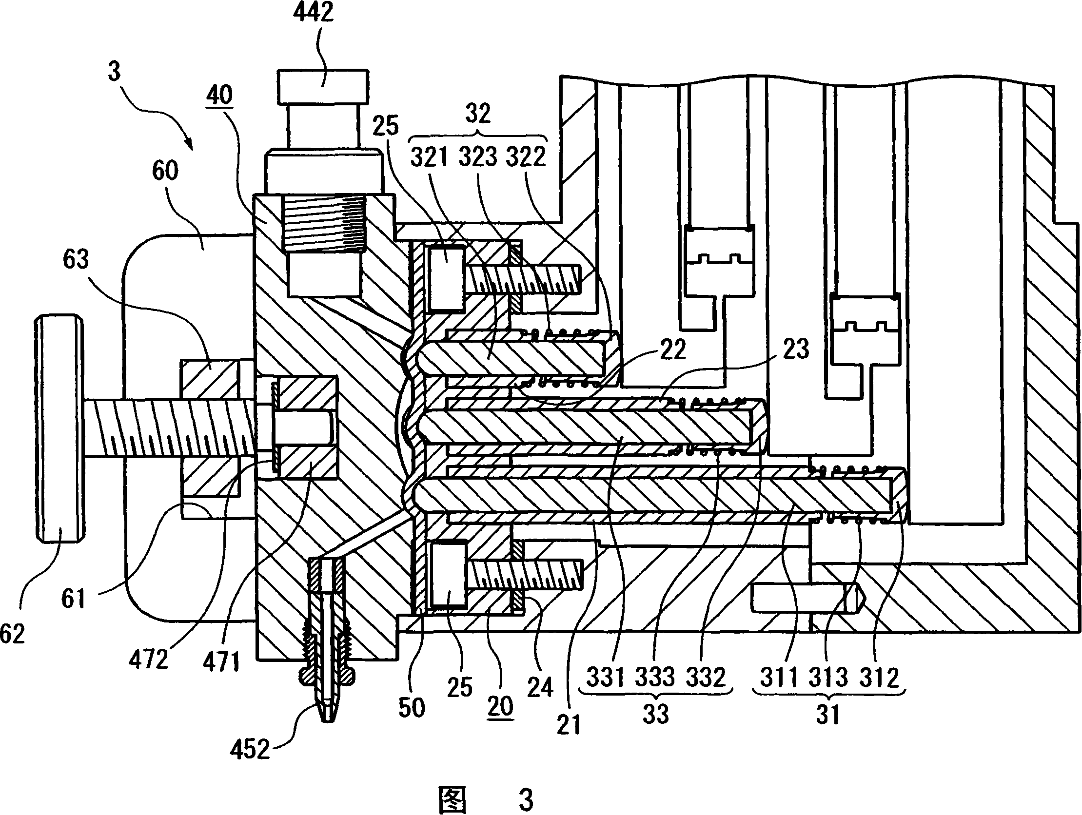 Piezoelectric drive device and liquid discharging device