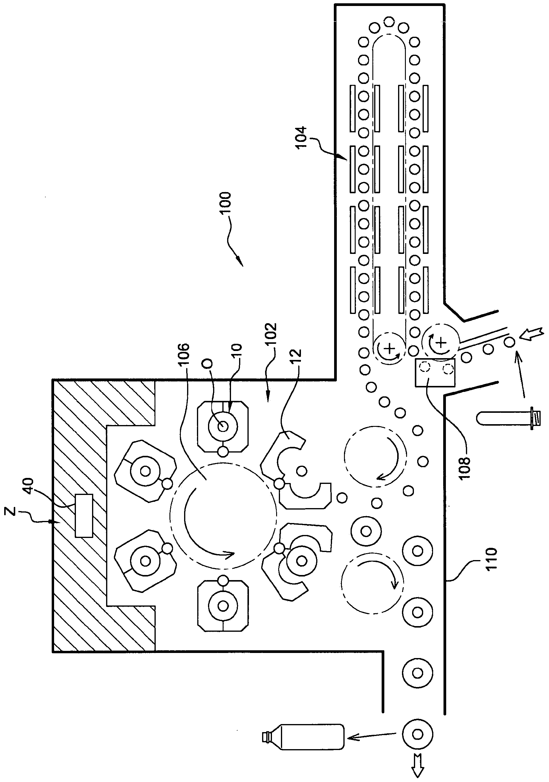 Equipment intended for manufacturing containers from preforms and comprising mold-decontaminating device, and decontamination method