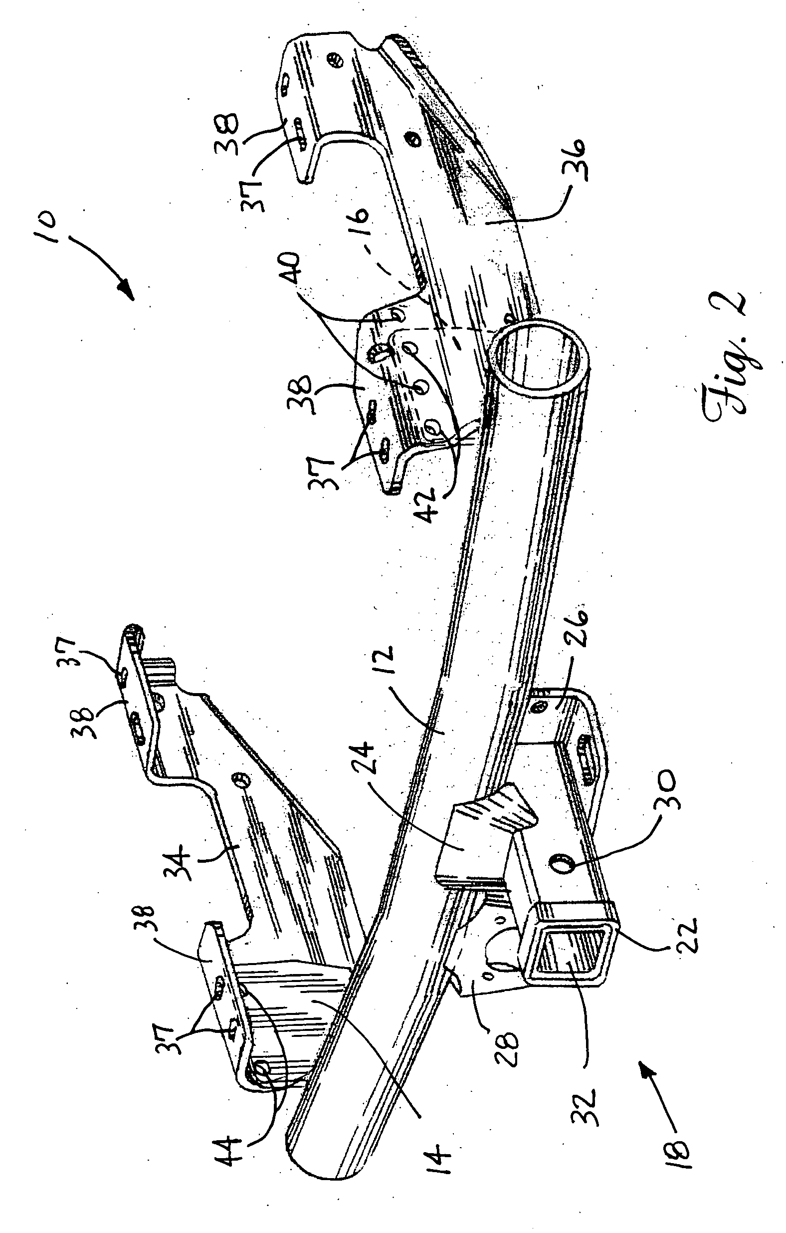 Multi-fit hitch assembly with selectively positionable mounting flanges