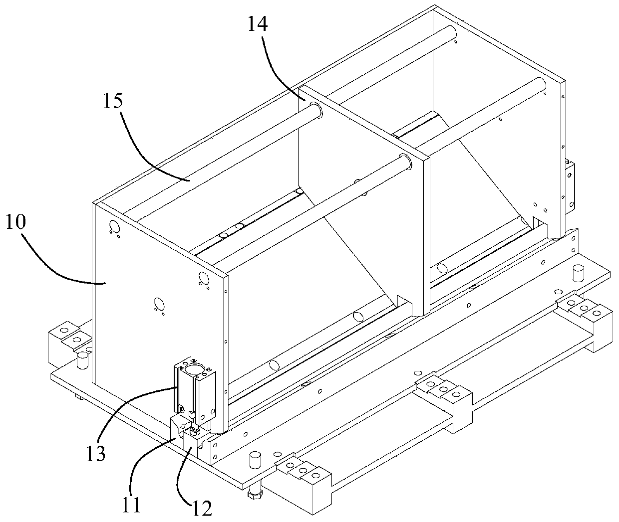 Automatic bending device