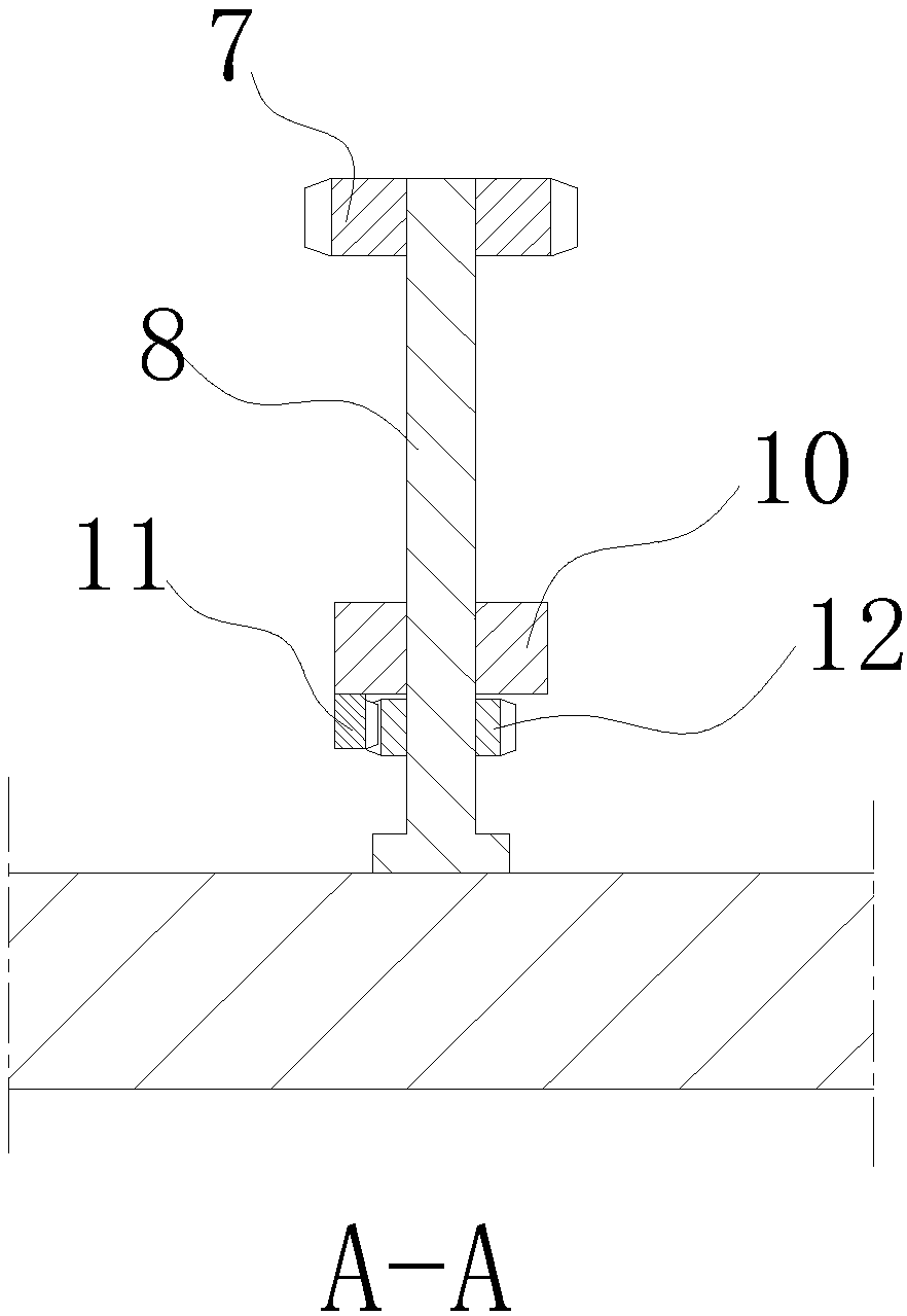 Lifting table with function of automatically opening and closing exit