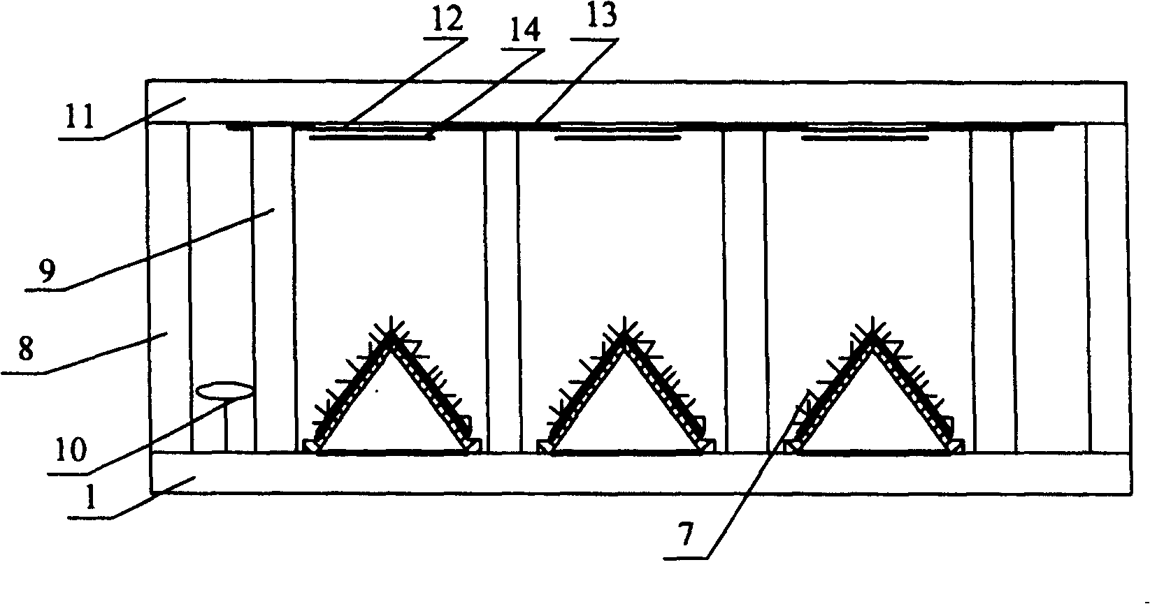 Panel display with integrated triangle tapered grid cathode structure and its making process