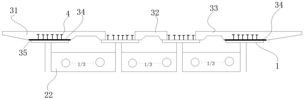 Fabricated cantilever composite structure bridge and construction method thereof