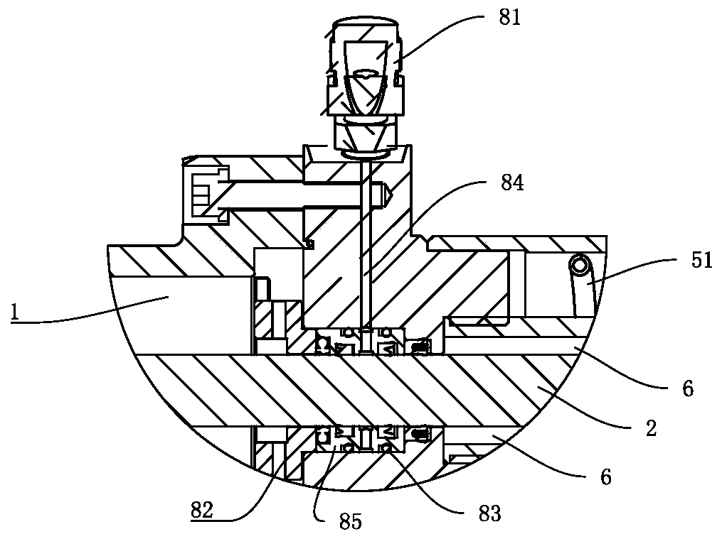 Internal booster pump of low-temperature natural gas cylinder for vehicle