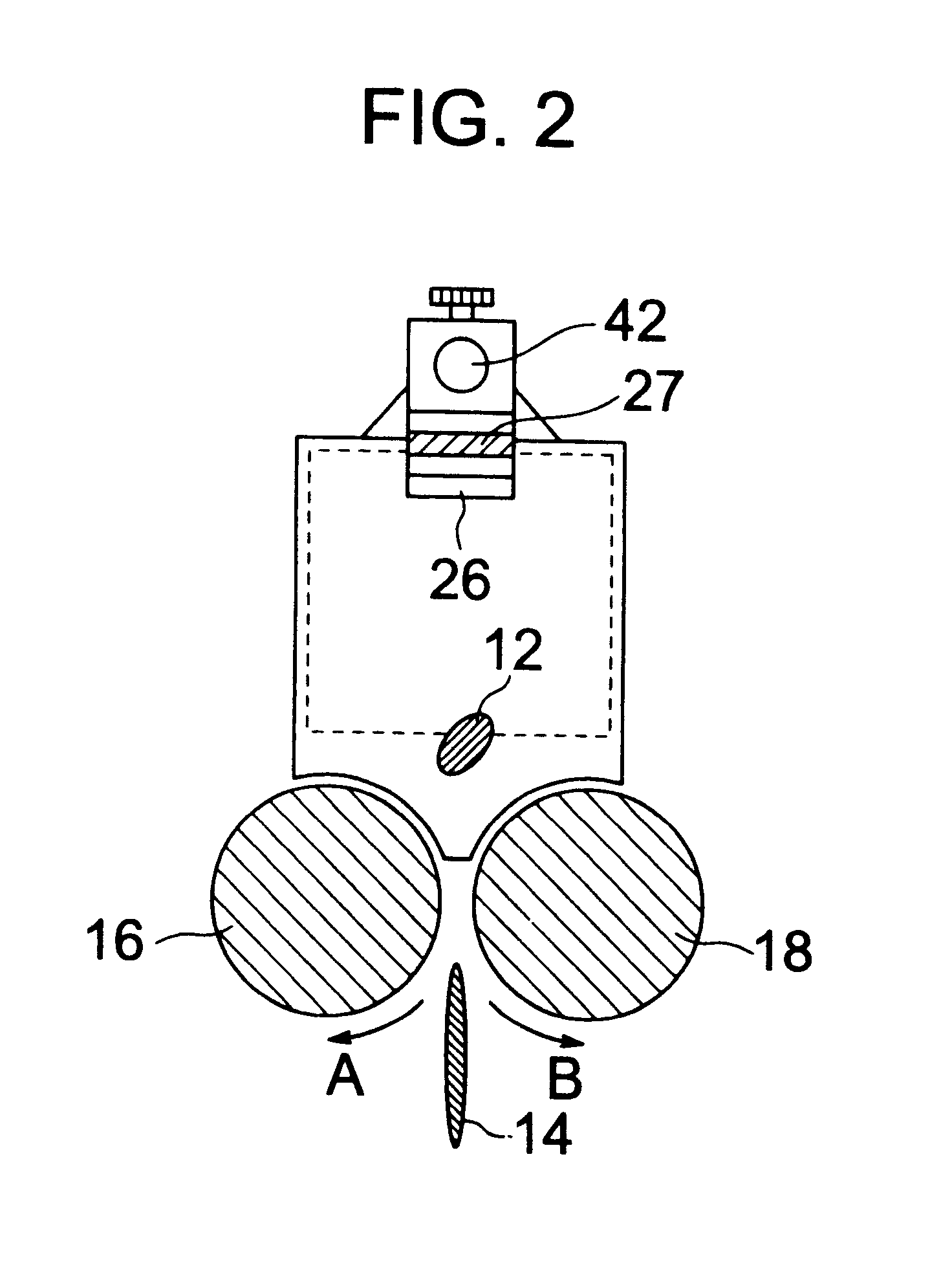 Sensor apparatus and safety apparatus for protecting approach to machines