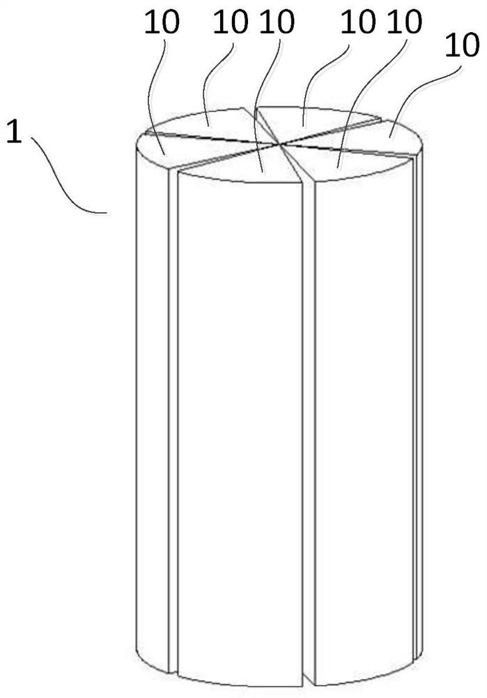 Superconducting induction heating device for simultaneous heating of multiple workpieces based on split iron core