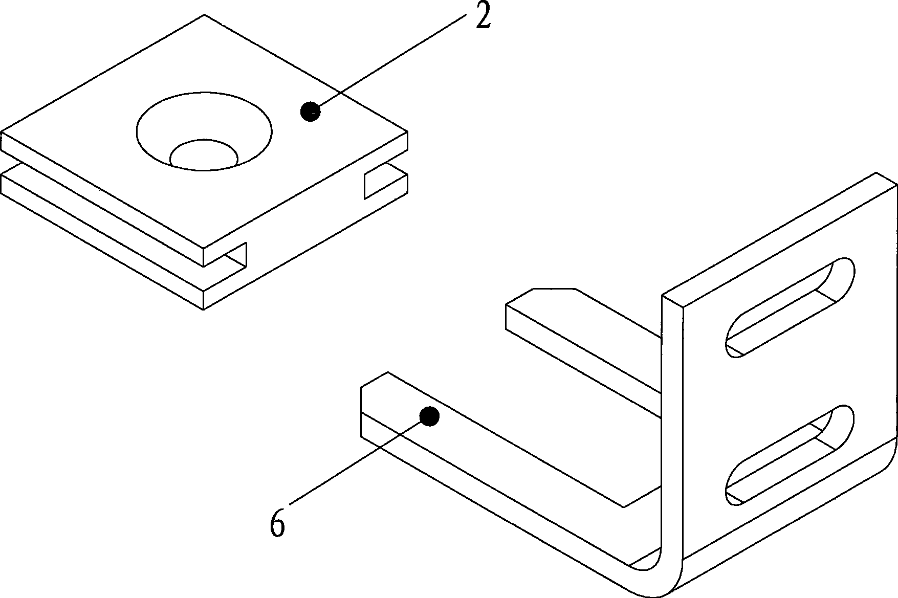 Self-centering mechanism for semiconductor chip