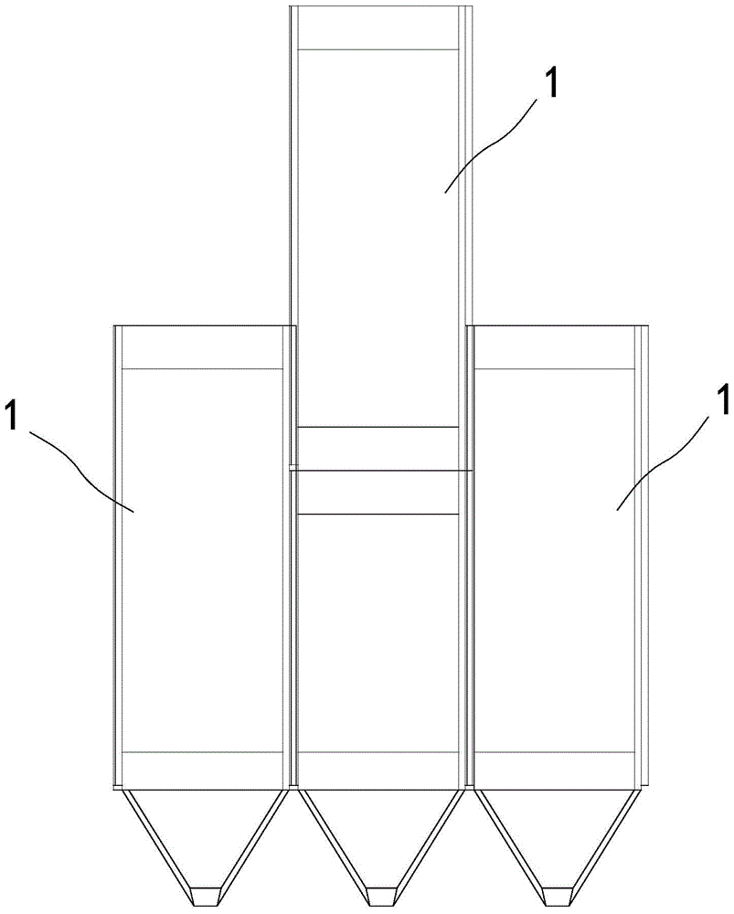 Plug board for protecting wall