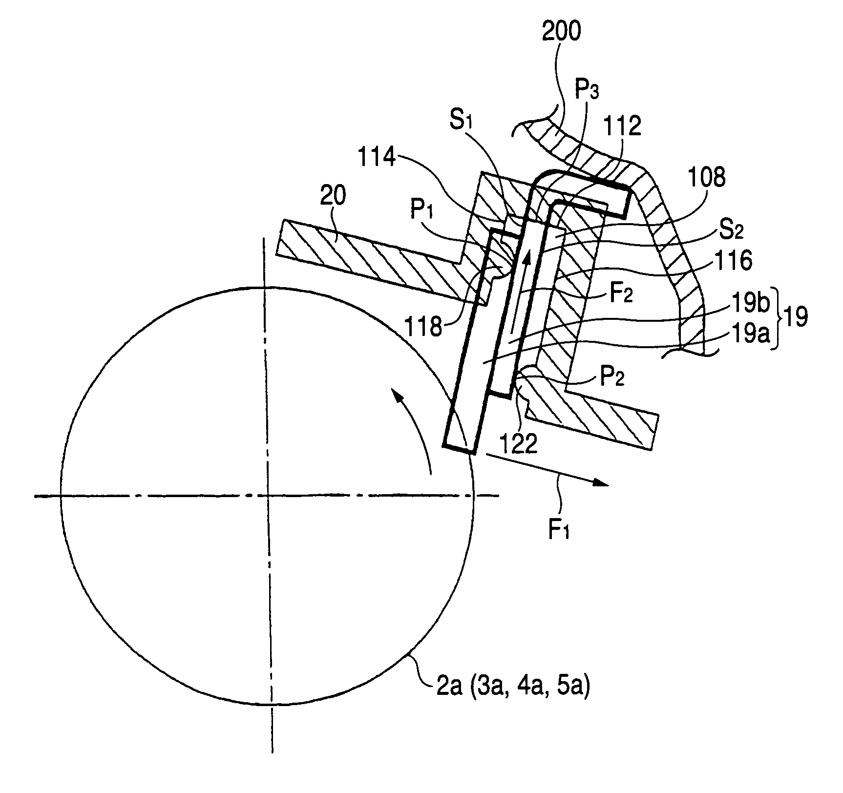 Image forming apparatus with photosensitive member cleaning blade