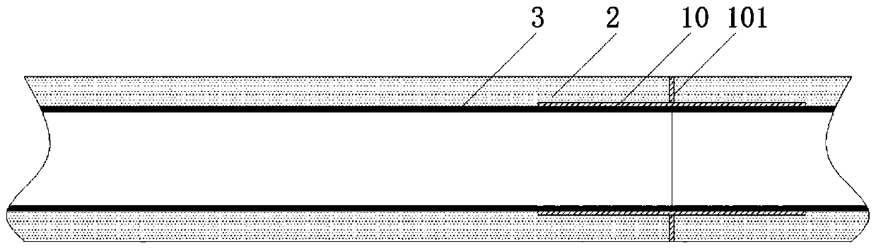 Seepage drainage device with replaceable filter core in tailings pond and filter core replacement method