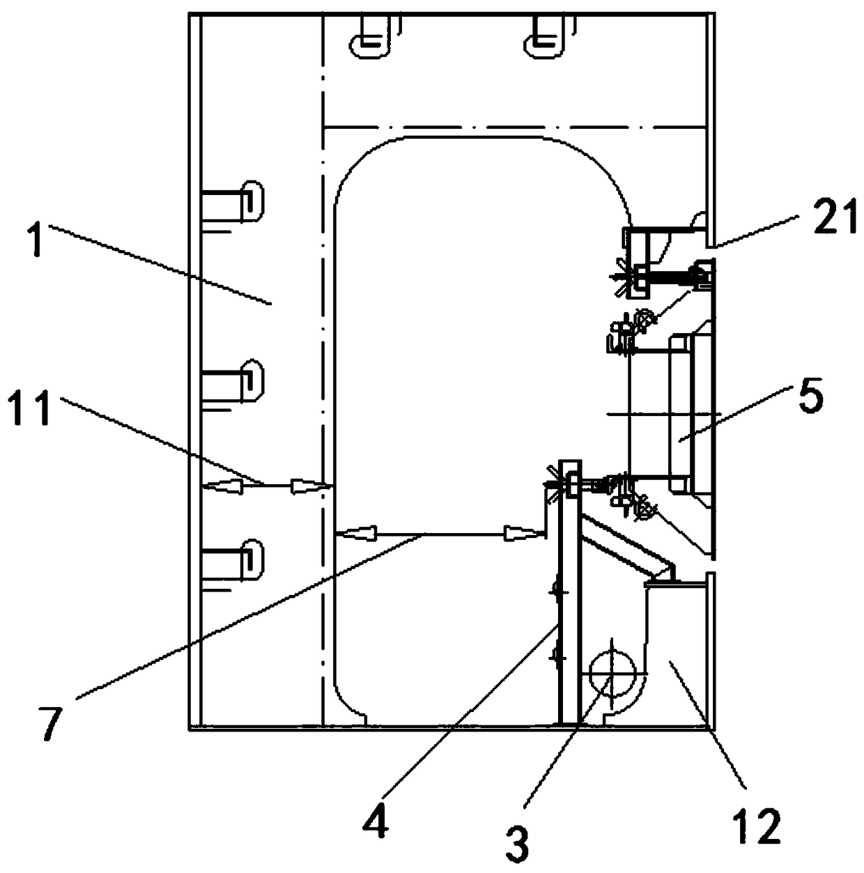 A reinforced structure form of built-in gangway for ultra-large container ship