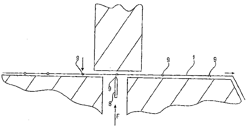 Method for manufacturing a three dimensional frame structure for use as a core structure in a sandwich construction and frame structure manufactured thereby