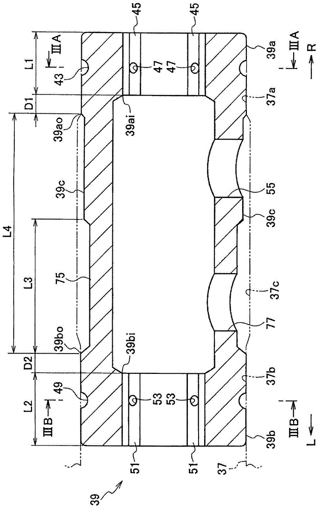 Rotor shaft support structure and supercharger