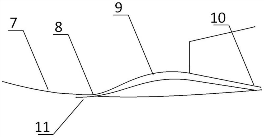 Airframe outer air entraining device based on hypersonic aircraft spray pipe cooling