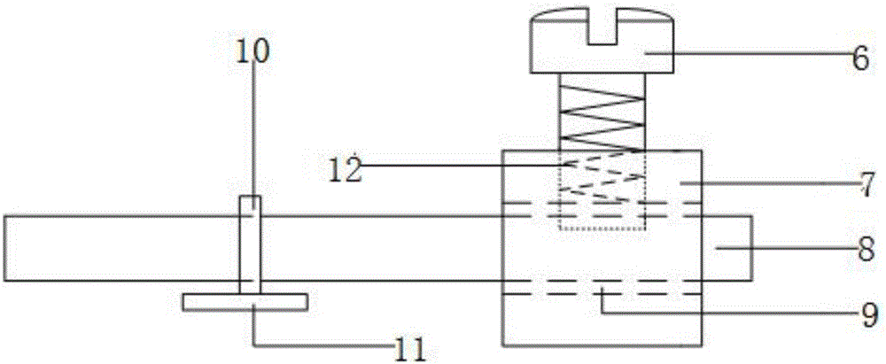 Lead and conductor connection device of strain gauge