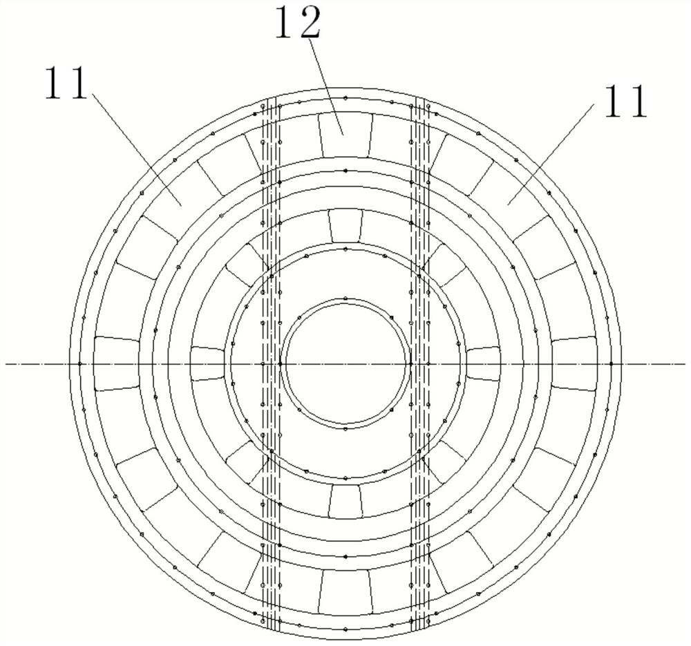 A bottle unscrambling turntable structure and processing method thereof