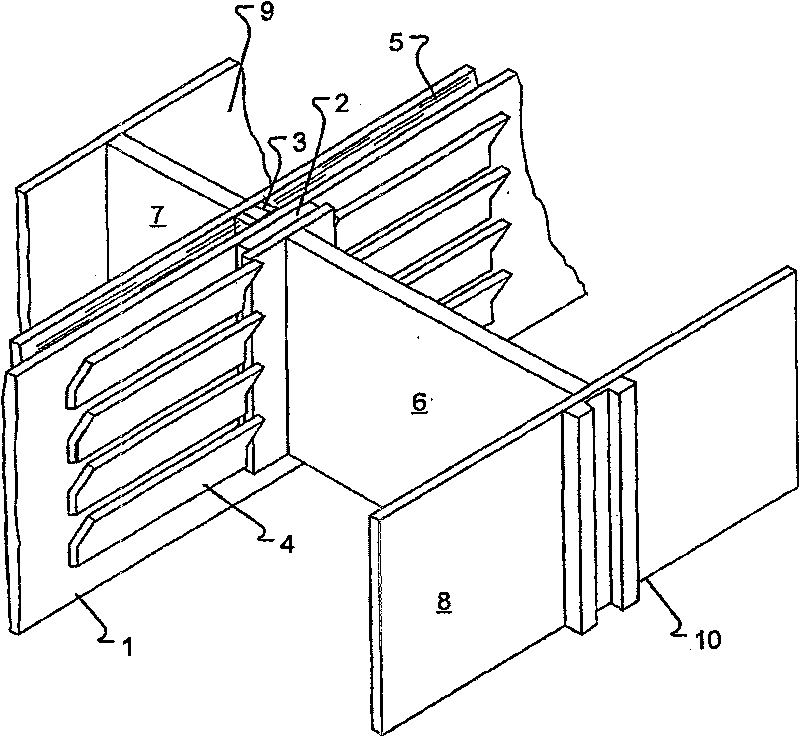 Electrolytic cell with enlarged active membrane surface