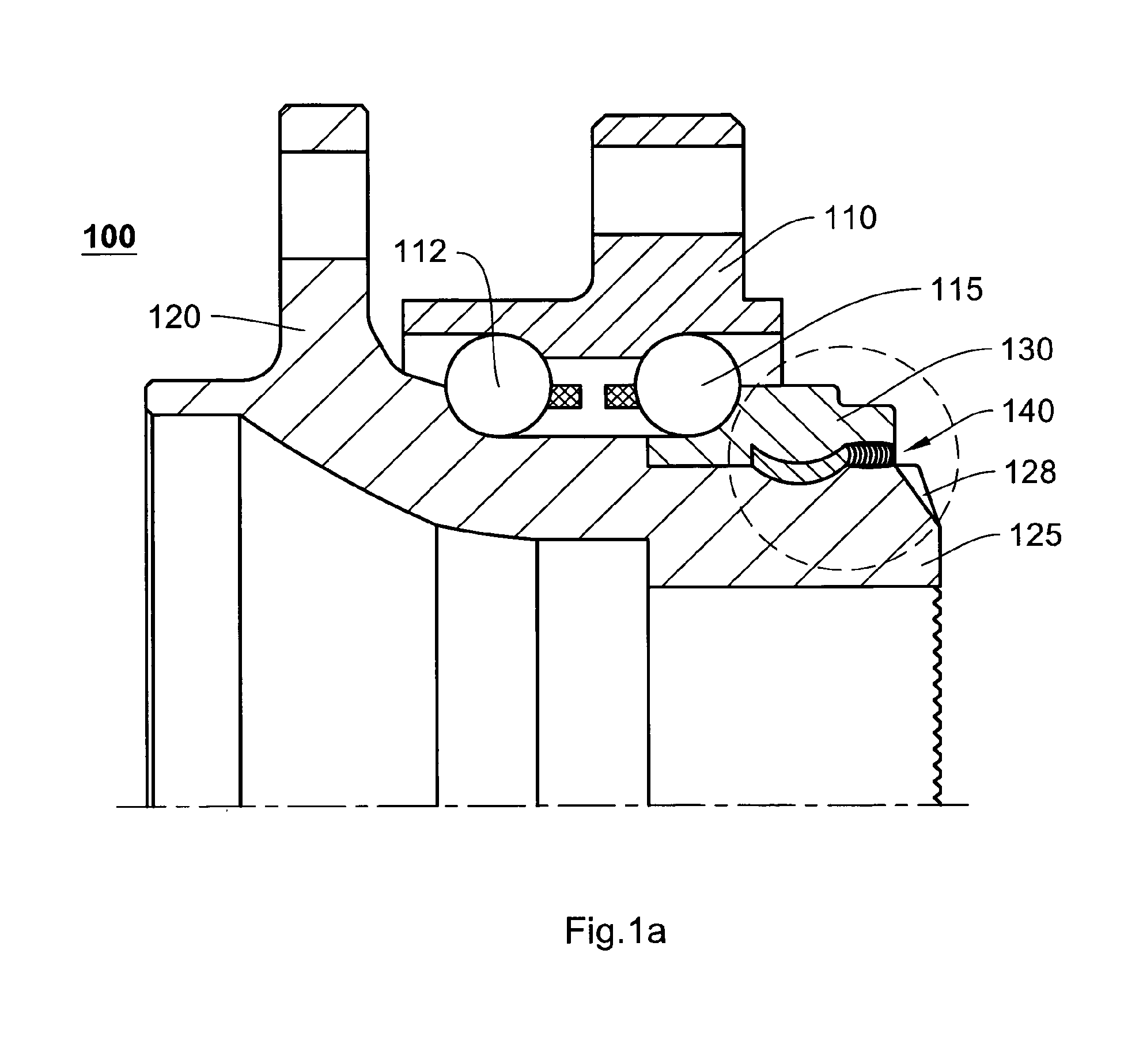 Assembly comprising a radially intermediate joint