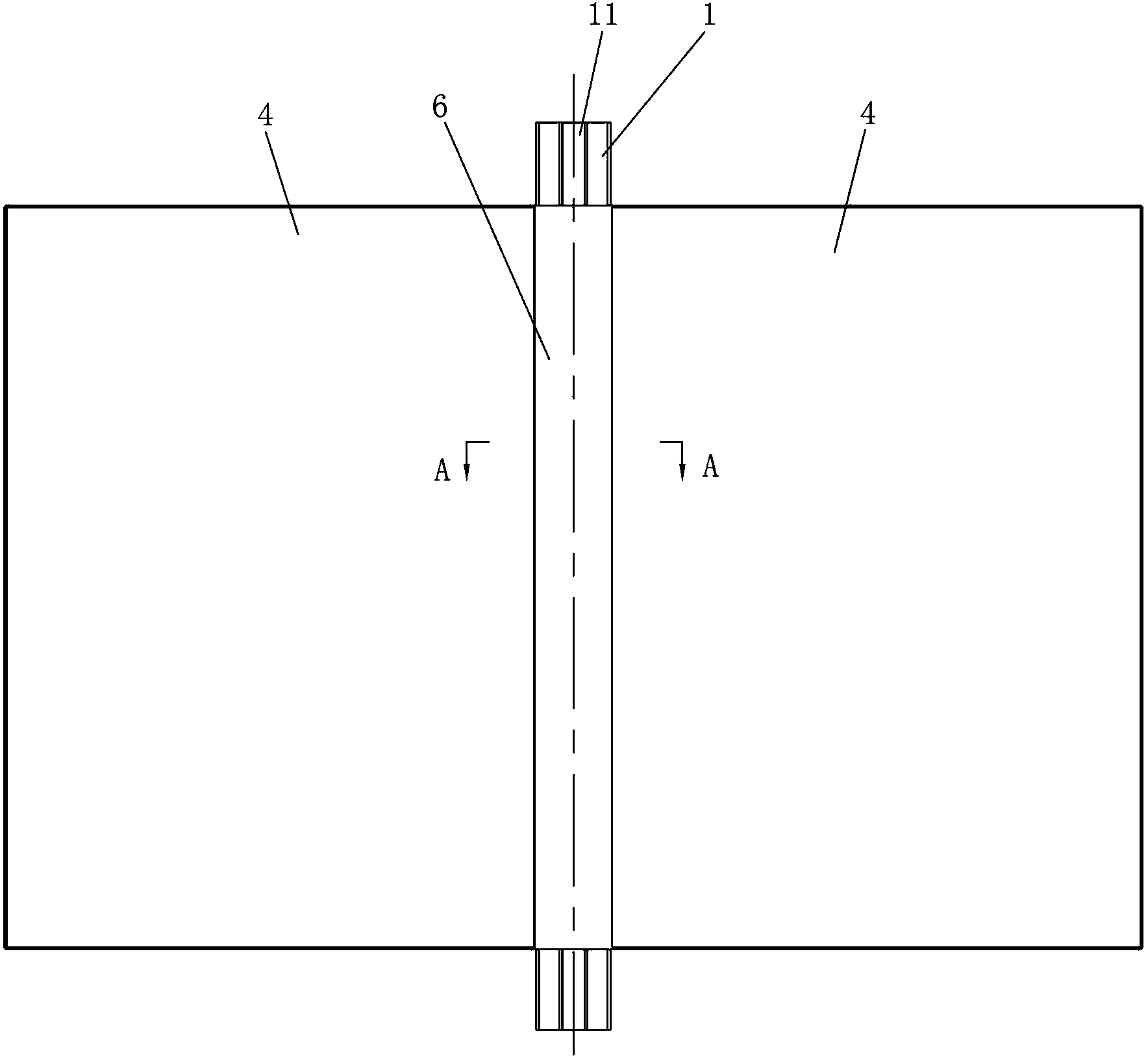 Pre-tightening connecting assembly used for mounting curtain wallboard