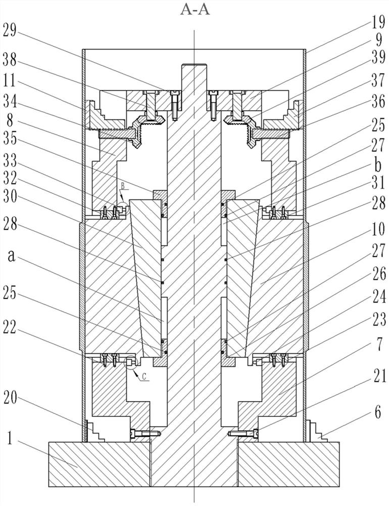 A pressure-maintaining automatic internal support fixture and clamping method