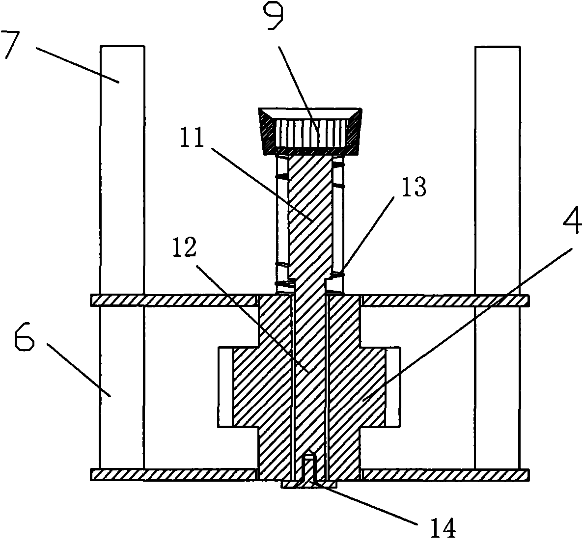 Casting and retreating device for press plate