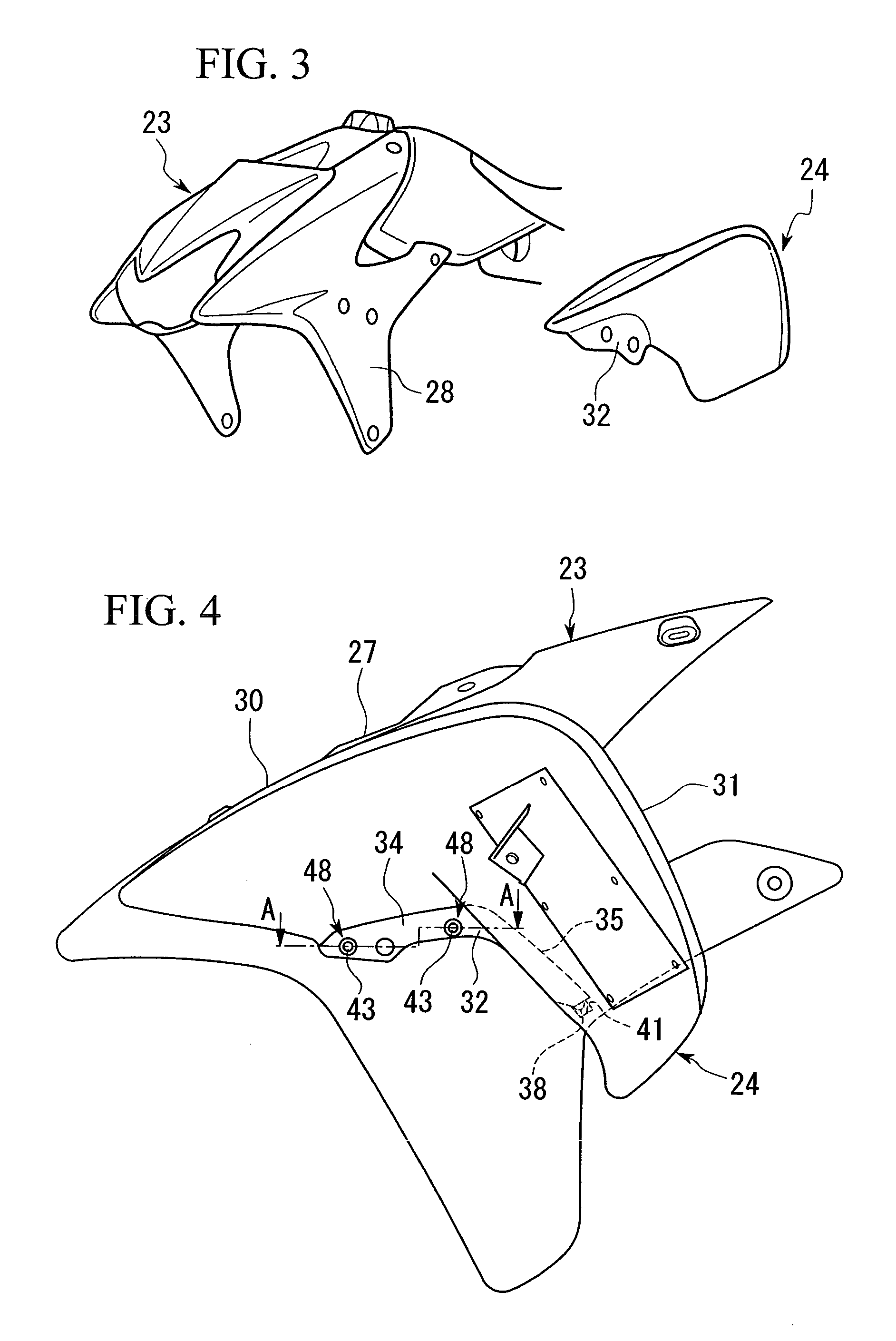 Body cover for vehicle with saddle seat