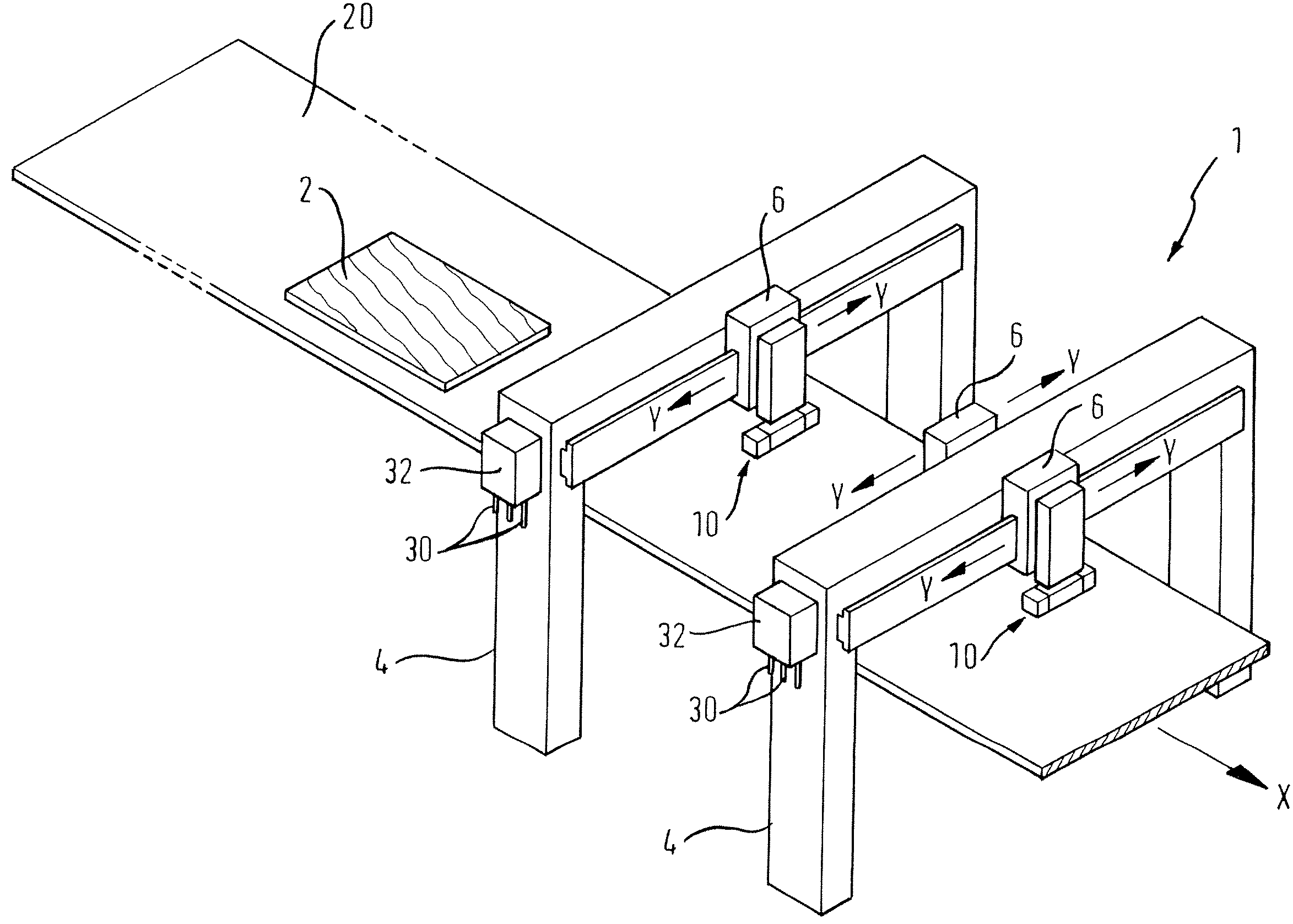 Device for patterning workpieces