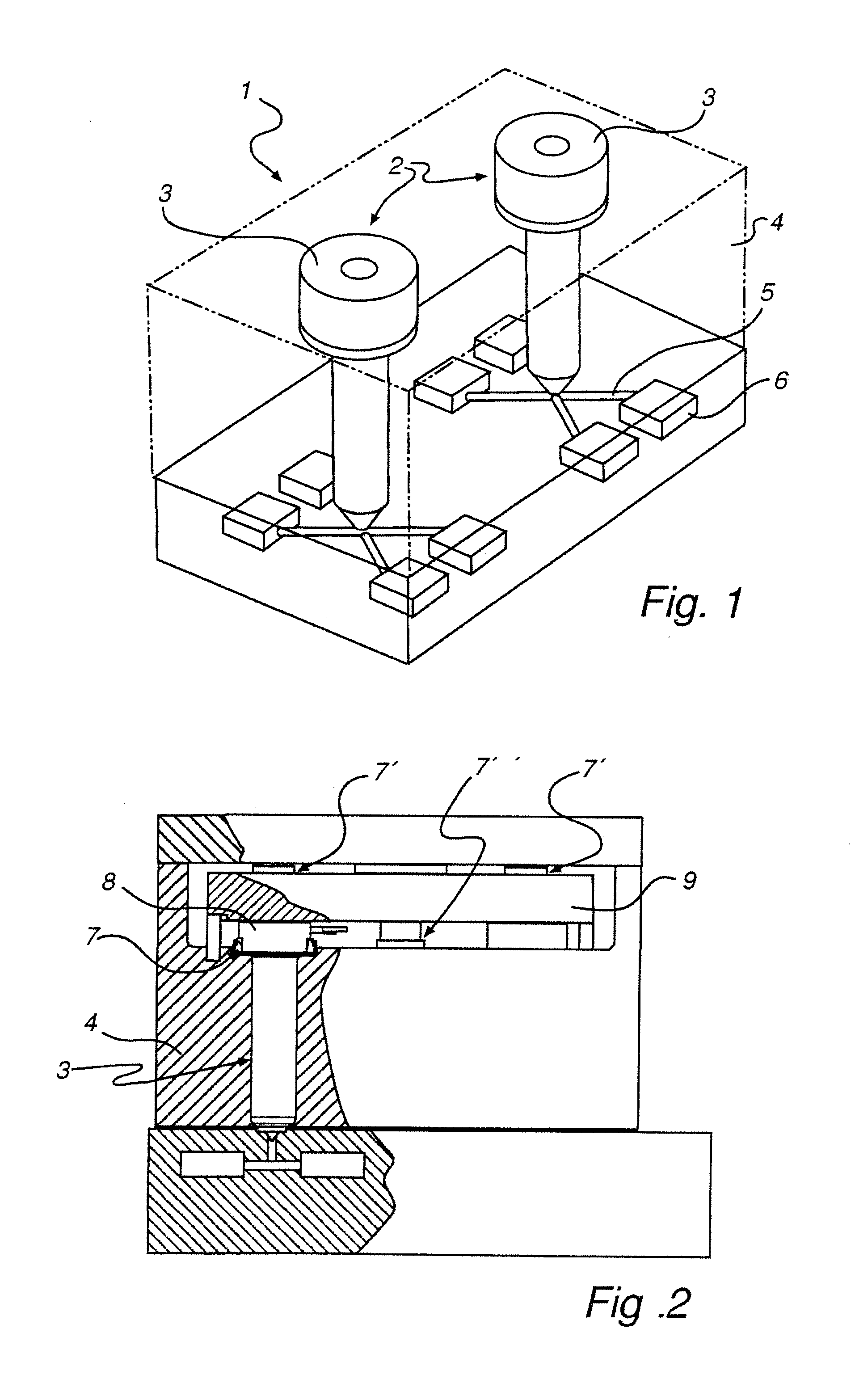 Insulating spacer for an injection mould