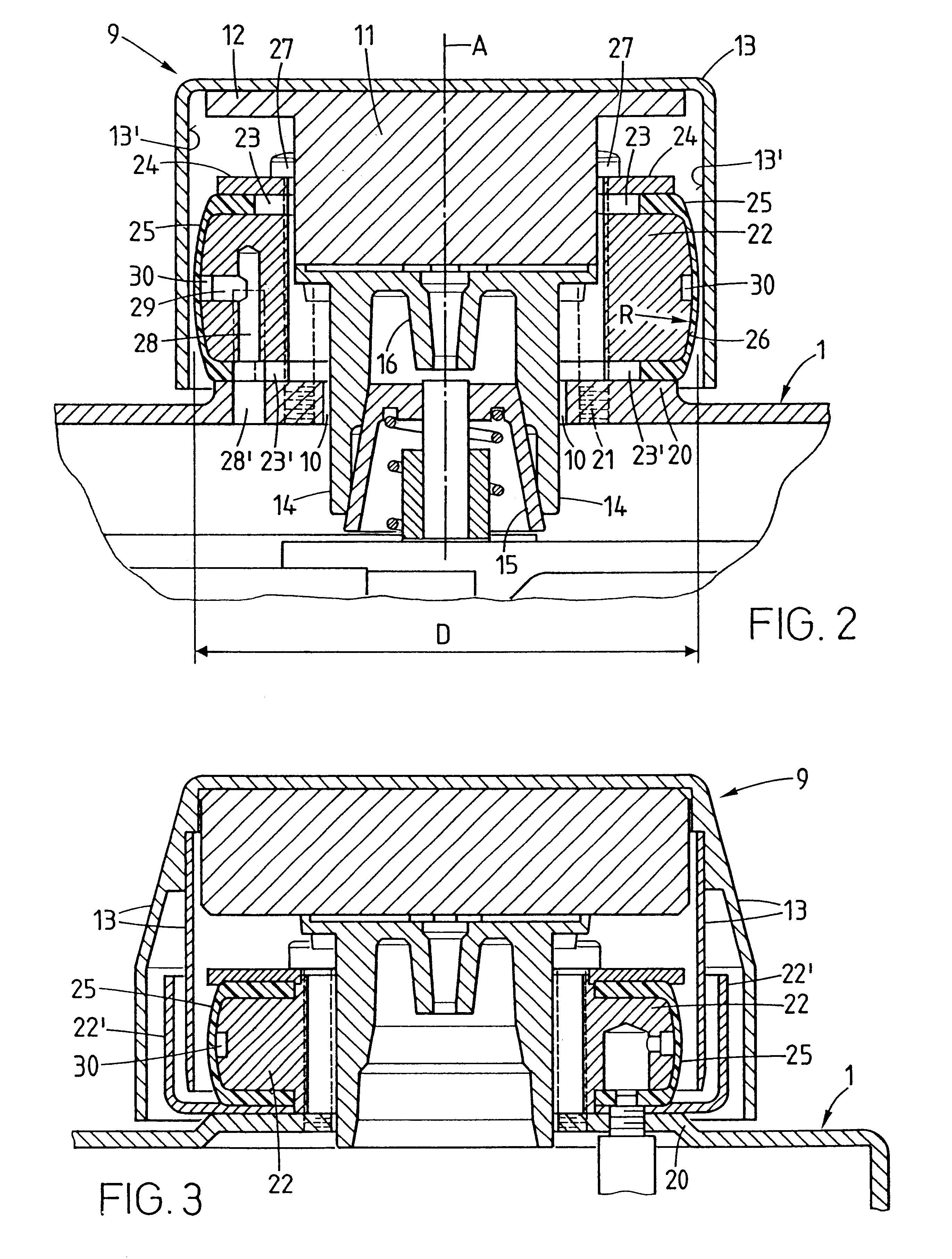 Weighing scale with a combined sealing and arresting device