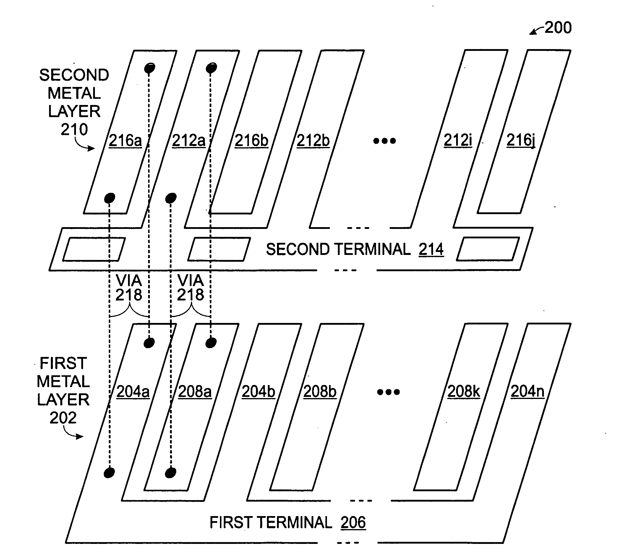 Interdigital capacitor with Self-Canceling Inductance