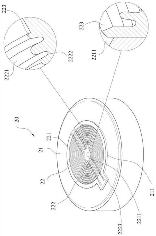 Formed and cut-off horn vibrating piece manufacturing device and manufacturing method thereof