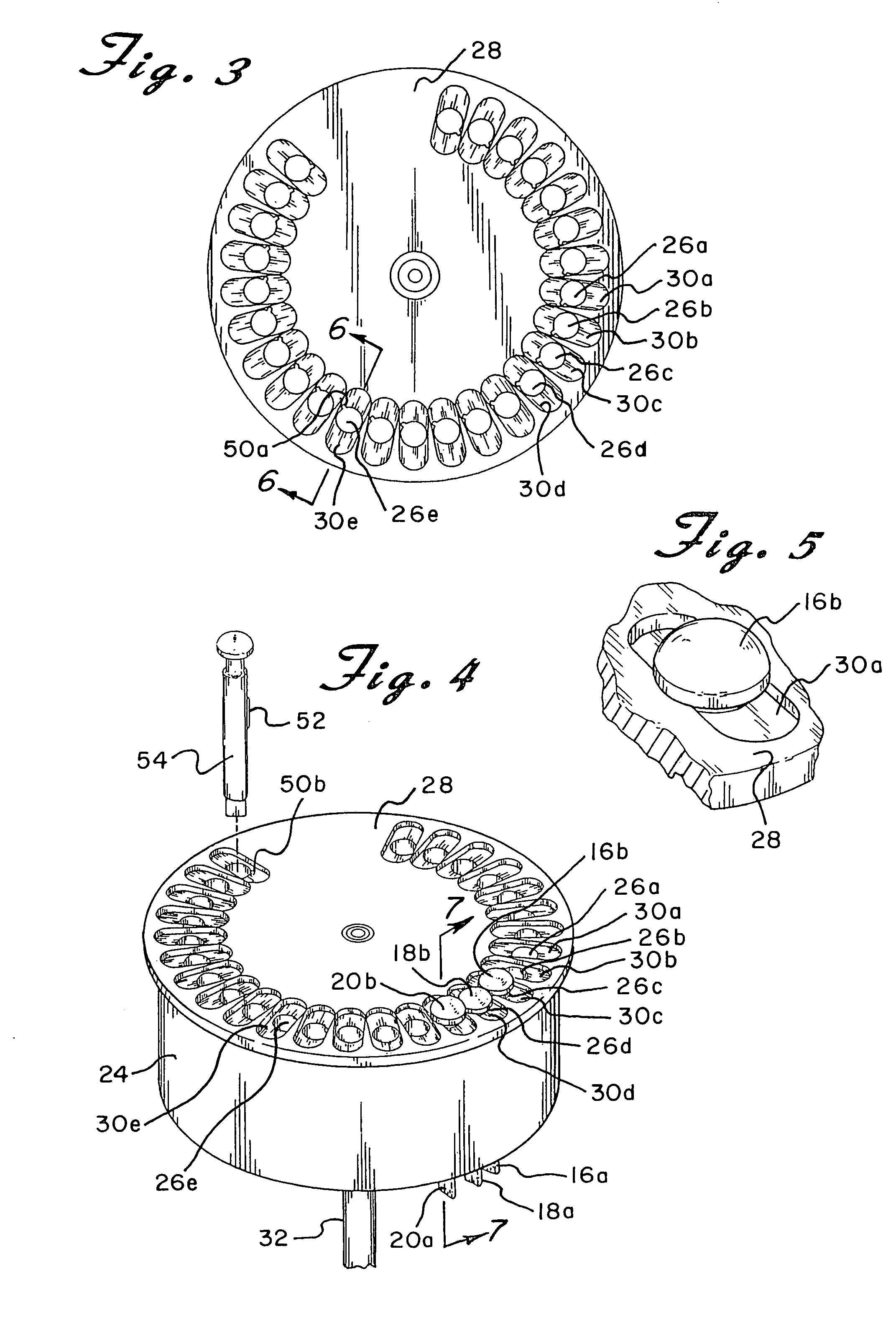 Apparatus for removing the tips of tablet punches
