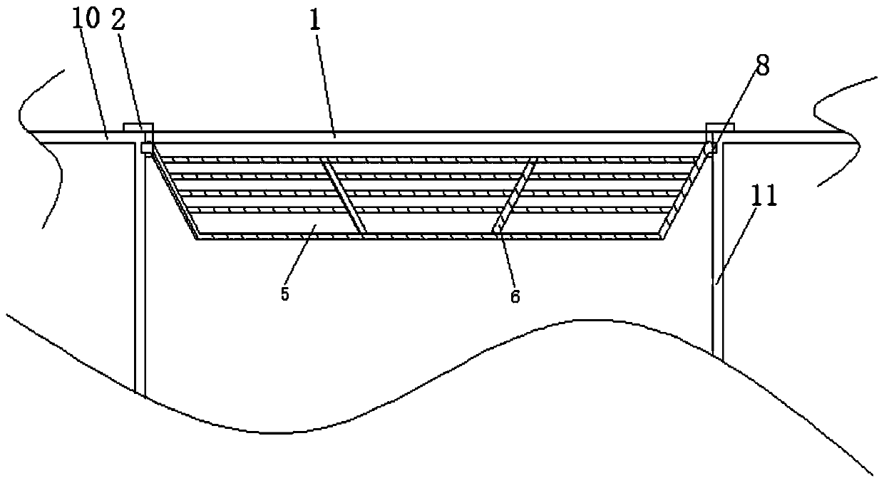 Anti-falling device for pavement manhole cover