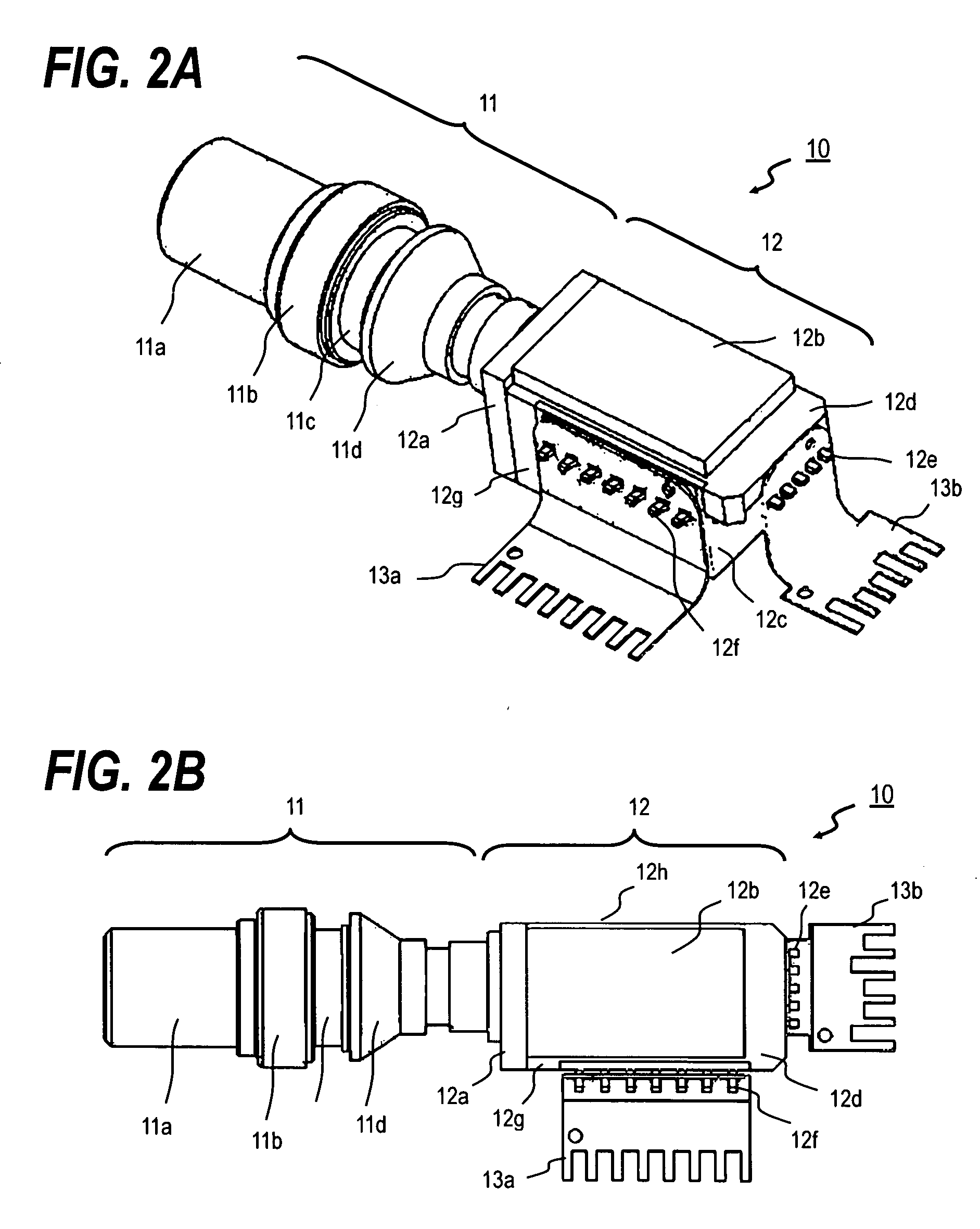 Optical transceiver with optical sub-module thermally couples with optical transceiver without mechanical stress