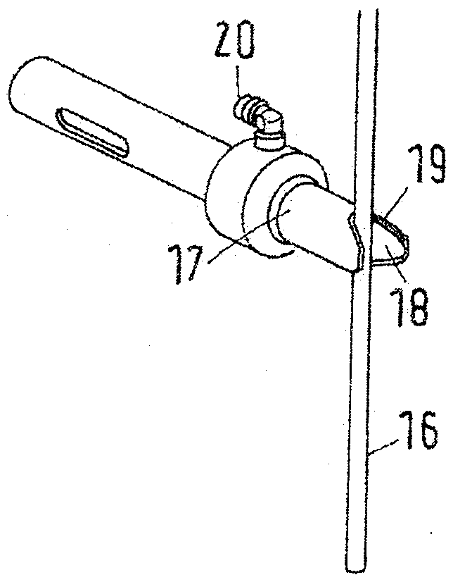 Knotting mechanisms and creels