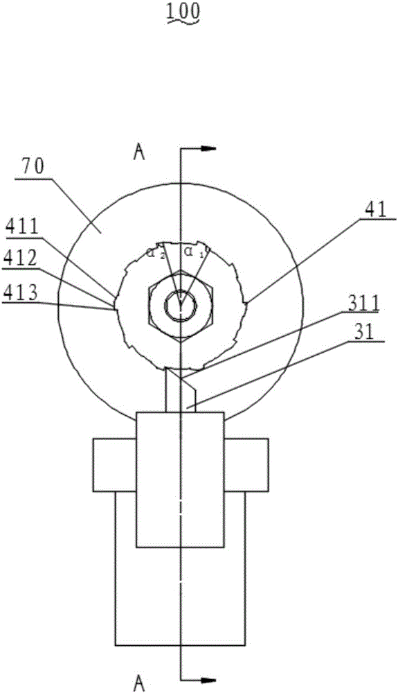 Workpiece jig with adjustable clamping angle