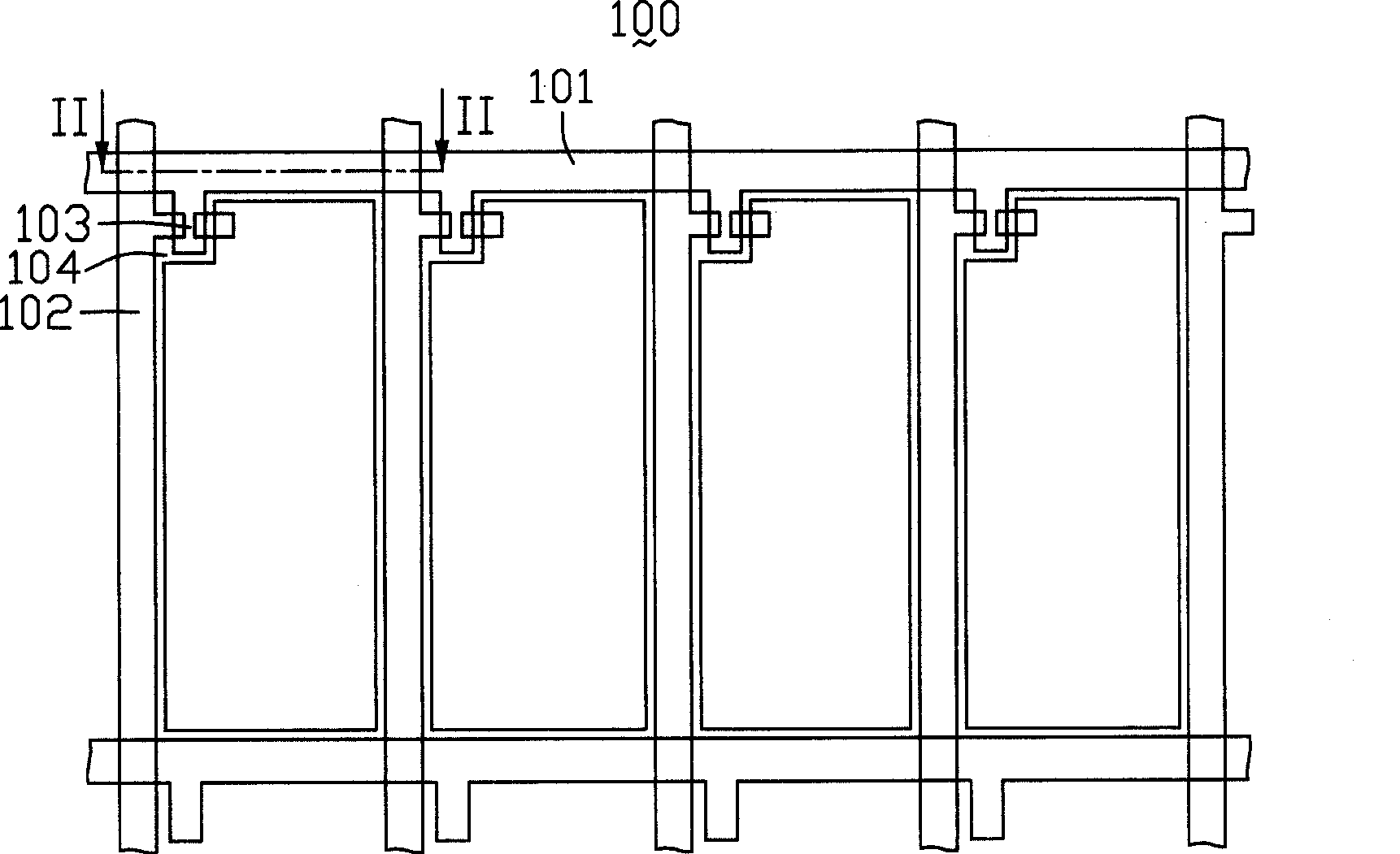 Thin film transistor base board and the method for reducing the interference between the metal leads
