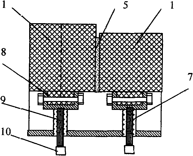 Inner lining structure of cathode molten pool for aluminum electrolytic cell