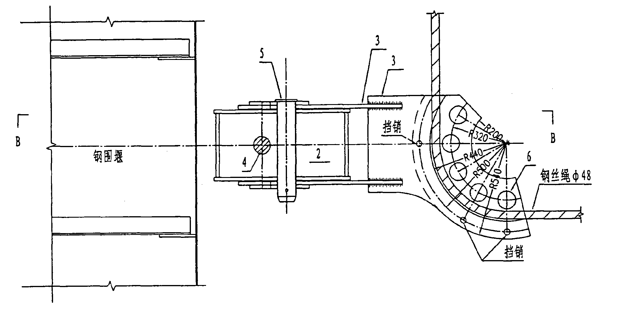 Large-scale suspended box cofferdam location fair lead and location method thereof