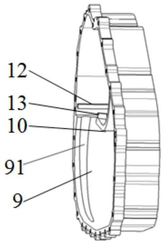 An oil throwing structure in a transmission gearbox housing and its transmission