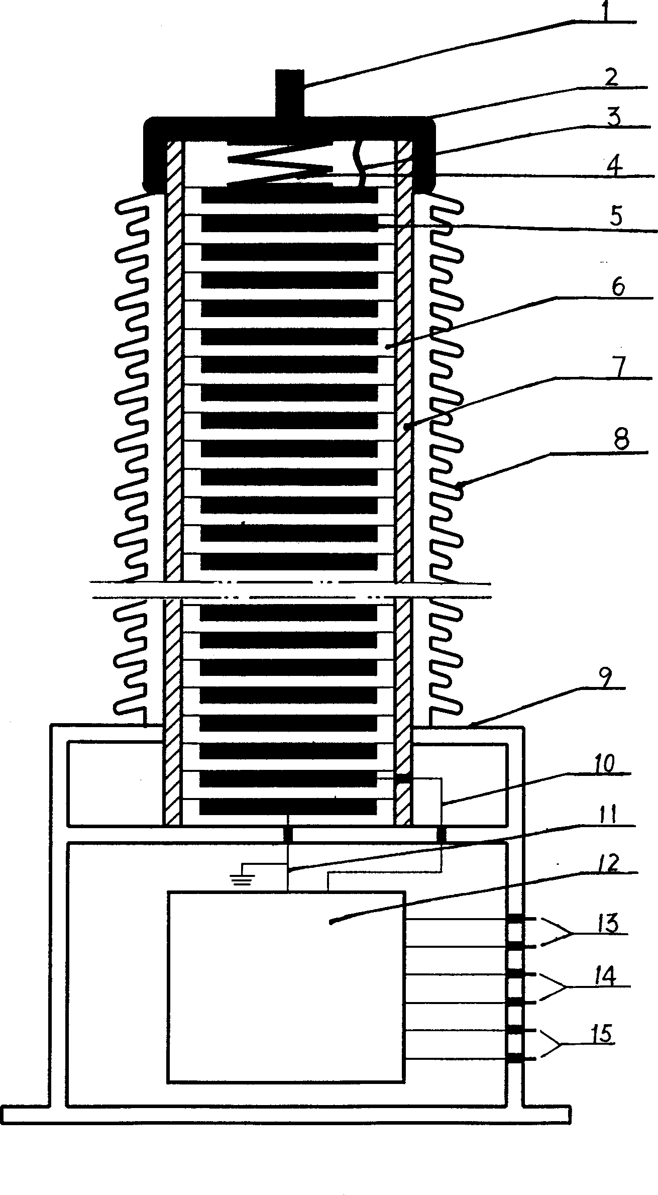 Dry capacitor type voltage transformer
