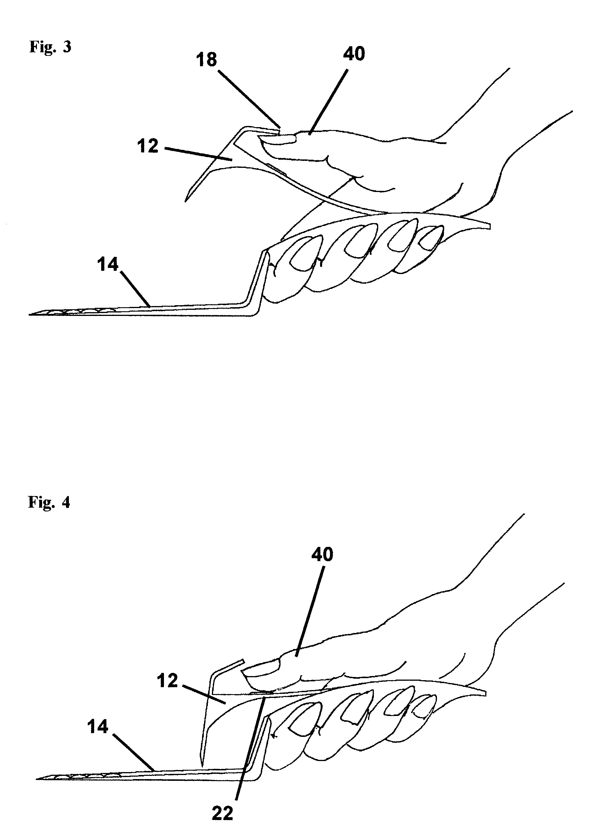 Food serving device with integral clamp
