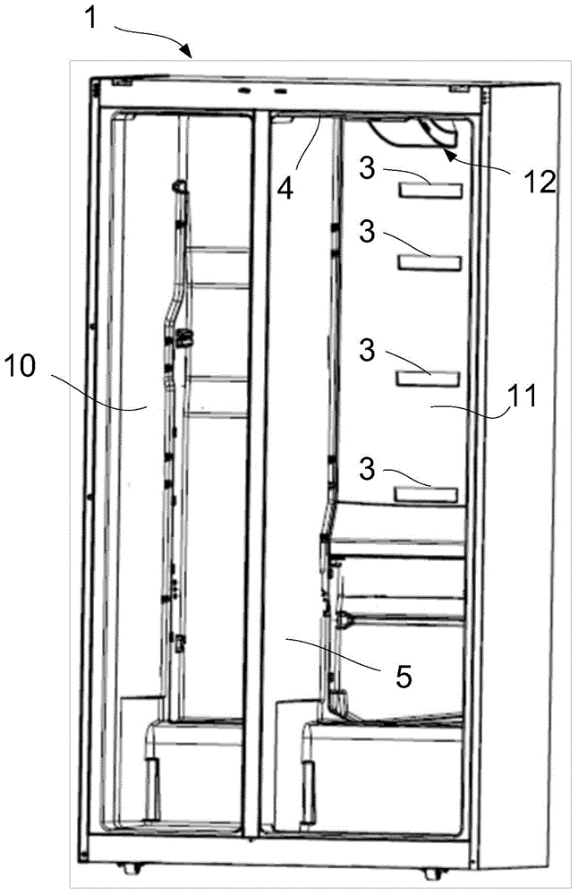 Refrigeration device with water filter
